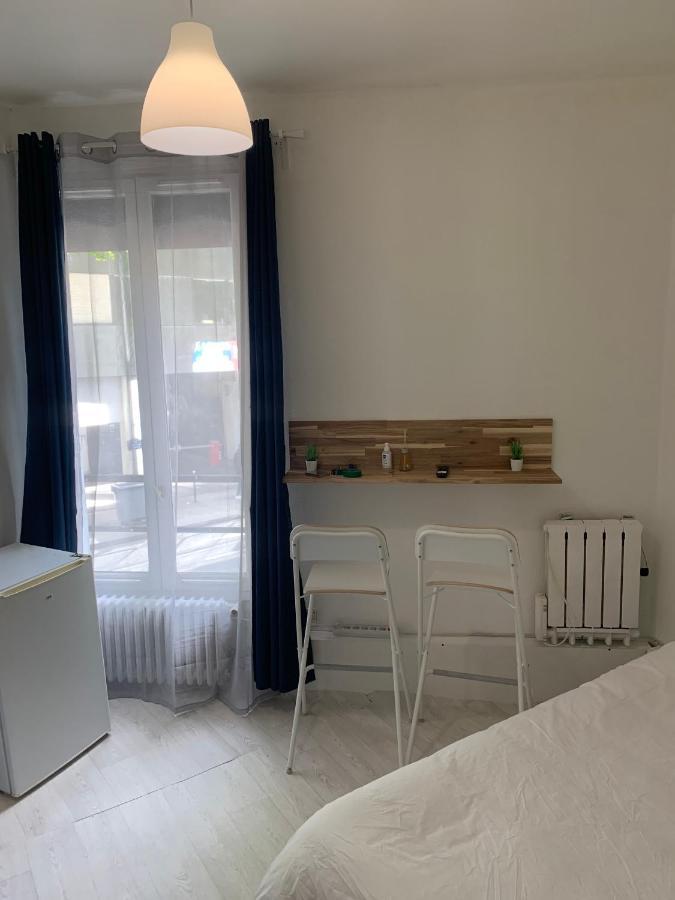 Hotel La Defense Bois-Colombes Exteriör bild